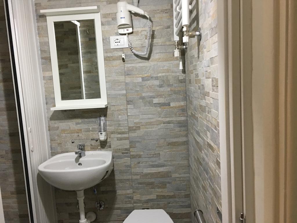 Habitación Doble con baño privado